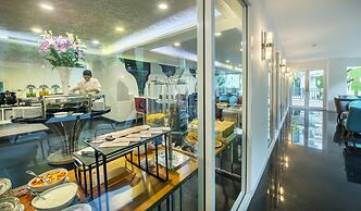 Anajak Bangkok Hotel