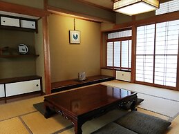 K's House Kanazawa - Travelers Hostel