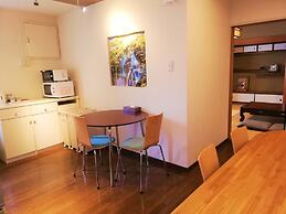 K's House Kanazawa - Travelers Hostel