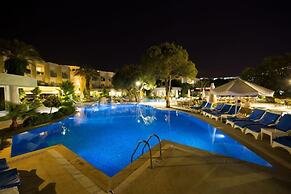 Royal Palm Beach Hotel