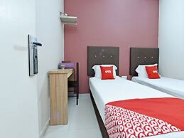 Super OYO Capital O 90556 Hotel Cherita Rooms