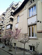 Baratero City Corner II Apartment