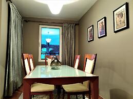 Baratero City Corner II Apartment