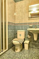 Baratero City Corner II Apartment