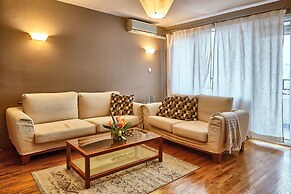 Baratero City Corner II Apartment