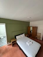 Sea Side Hotel