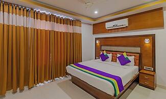 Treebo Premium Palmyra Milford, 2 Km From Alleppey Beach