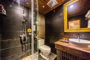 Lijiang Wengjia Dayuan