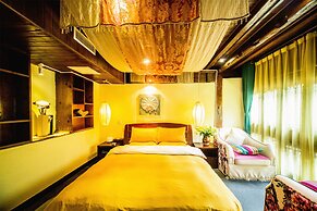 Lijiang Wengjia Dayuan