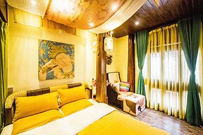 Lijiang Wengjia Dayuan