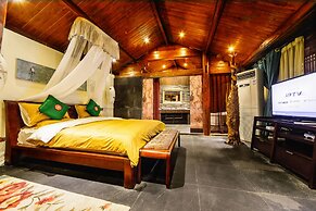 Lijiang Wengjia Dayuan