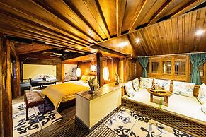 Lijiang Wengjia Dayuan