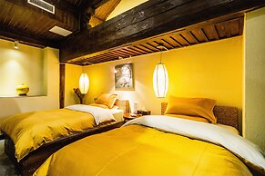 Lijiang Wengjia Dayuan