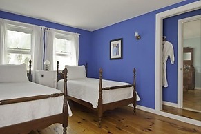 Golden Stage Inn B&B