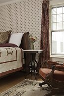 Golden Stage Inn B&B