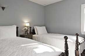 Golden Stage Inn B&B