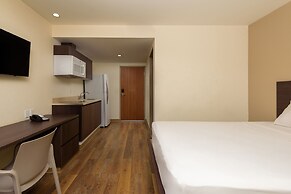 Extended Suites Tijuana Macroplaza