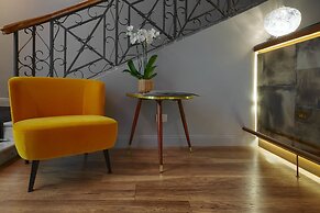 L'Obelisque Maison De Luxe