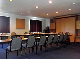 Amerihost Inn & Suites - Mexico