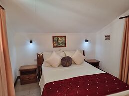 The Drake Seaside Apartment