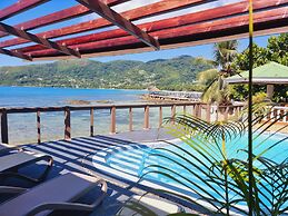 The Drake Seaside Apartment