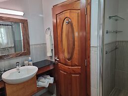 The Drake Seaside Apartment