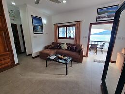 The Drake Seaside Apartment