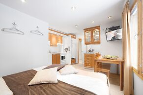 Vuokatin Aateli Studios