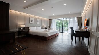 B2 Riverside Premier Hotel