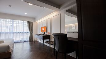 B2 Riverside Premier Hotel