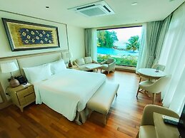 Royale Chulan Cherating Villa