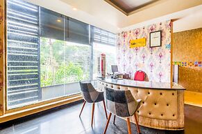 FabHotel Astra Suites