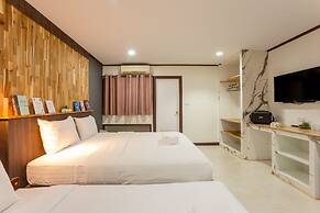 Phimai Paradise Hotel