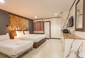 Phimai Paradise Hotel