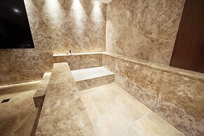 Cullinan Hotel and Spa