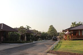 Phupha Inn Resort