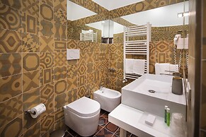 IstayinToledo Luxury Guest House