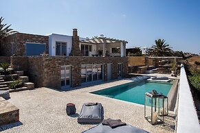 Myconian Platinum Villas