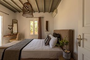 Myconian Platinum Villas