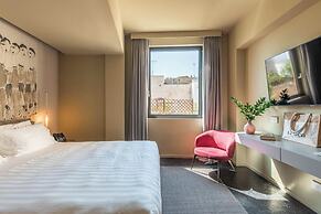 ARCO VECCHIO URBAN SUITE by EPOCA COLLECTION
