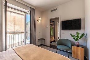 ARCO VECCHIO URBAN SUITE by EPOCA COLLECTION