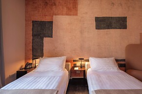 ARCO VECCHIO URBAN SUITE by EPOCA COLLECTION