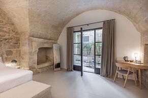 ARCO VECCHIO URBAN SUITE by EPOCA COLLECTION