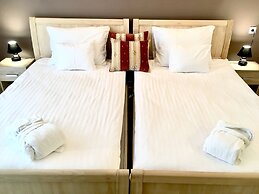 Garden Hotel Medical & Spa