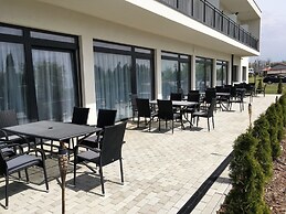 Garden Hotel Medical & Spa