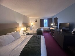 Pictured Rocks Inn & Suites