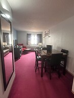 Pictured Rocks Inn & Suites