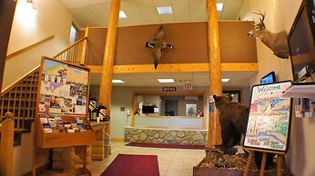 Pictured Rocks Inn & Suites