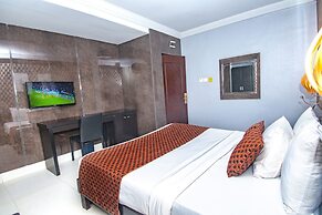 Newland Luxury Apartments