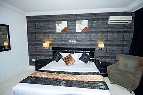 Newland Luxury Apartments